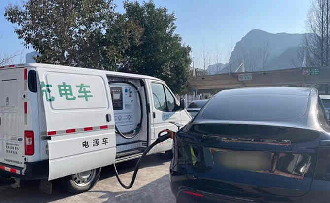 南溪区汽车搭电