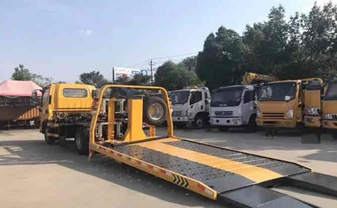 南溪区汽车中途维修案例